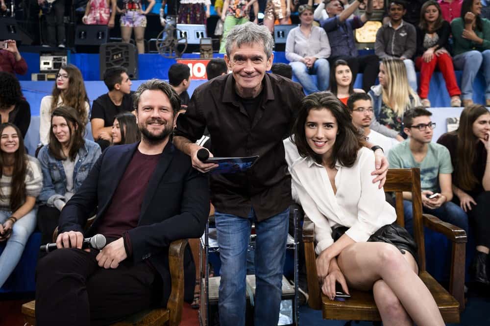 Selton e Marjorie no 'Altas Horas' (Foto: Ramón Vasconcellos/TV Globo)