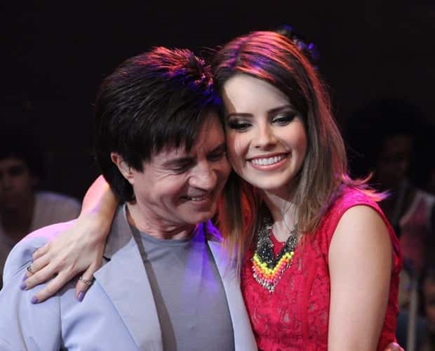 Pai e filha dividiram o palco e cantaram "Evidências" (Foto: Reprodução/Globo)