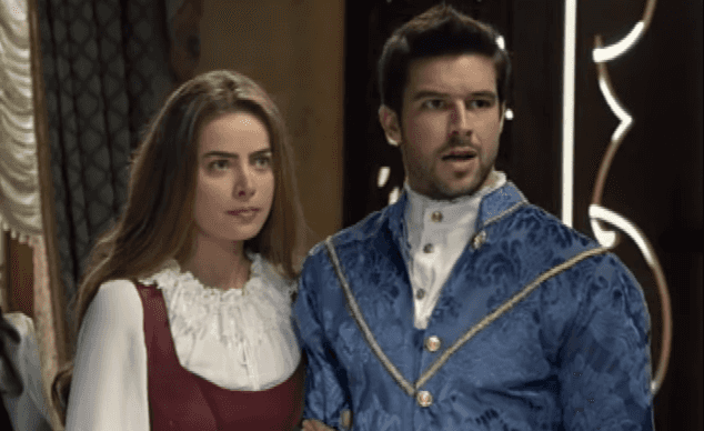 Rayanne Morais (Pietra) e Bernardo Velasco (Enrico) em "Belaventura" (Foto: Reprodução/Record)