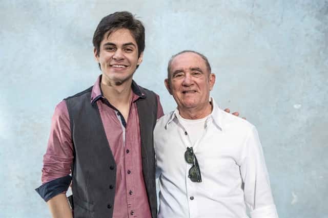 Renato Aragão, o intérprete original do Didi, e Lucas Veloso (Foto: Globo/João Cotta)