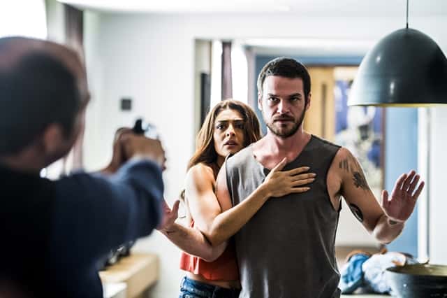 Bibi (Juliana Paes) e Rubinho (Emílio Dantas) em cena de 'A Força do Querer' (Foto: Globo/João Miguel Júnior)
