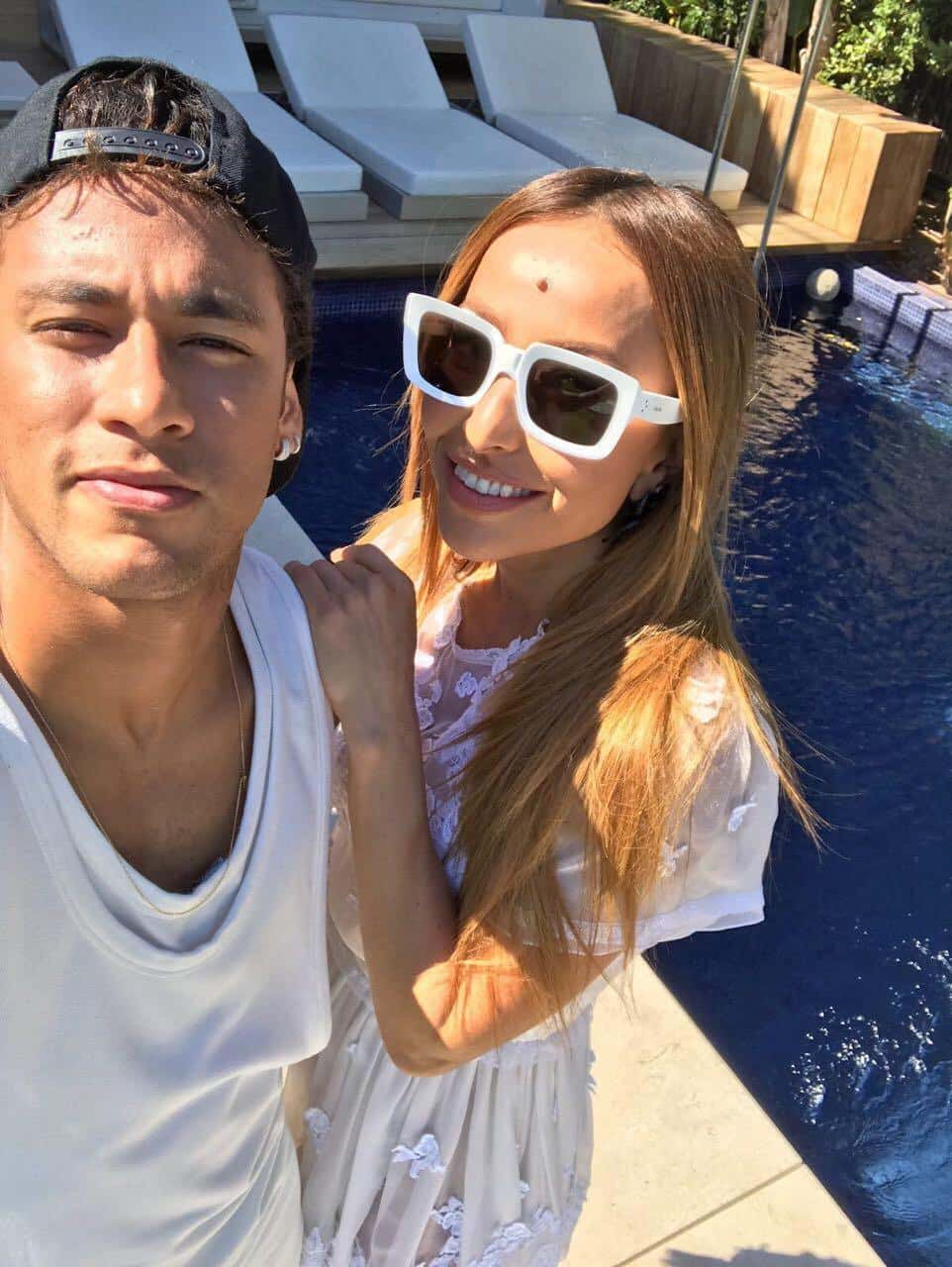 Sabrina e Neymar (Divulgação - Antonio Chahestian/Record TV)
