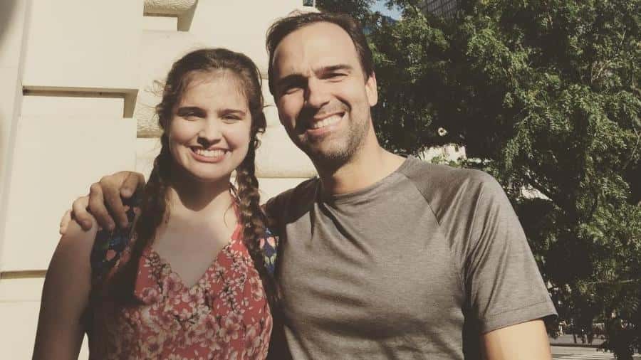O apresentador Tadeu e sua filha. (Foto: Reprodução/Instagram)