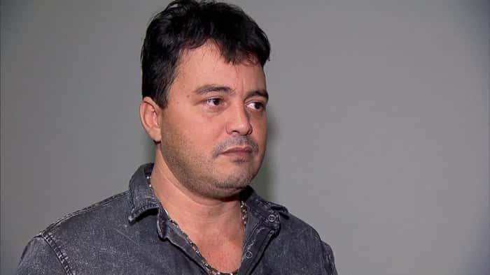 Renner recebe ajuda e apoio da mãe (Foto: Divulgação)