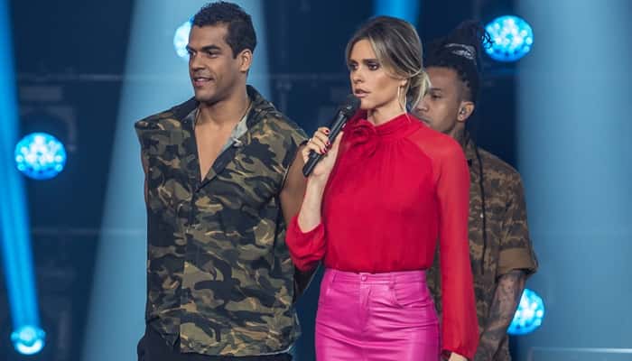 Marcello Melo Jr. e Fernanda Lima no "PopStar" (Foto: Globo/Artur Meninea)