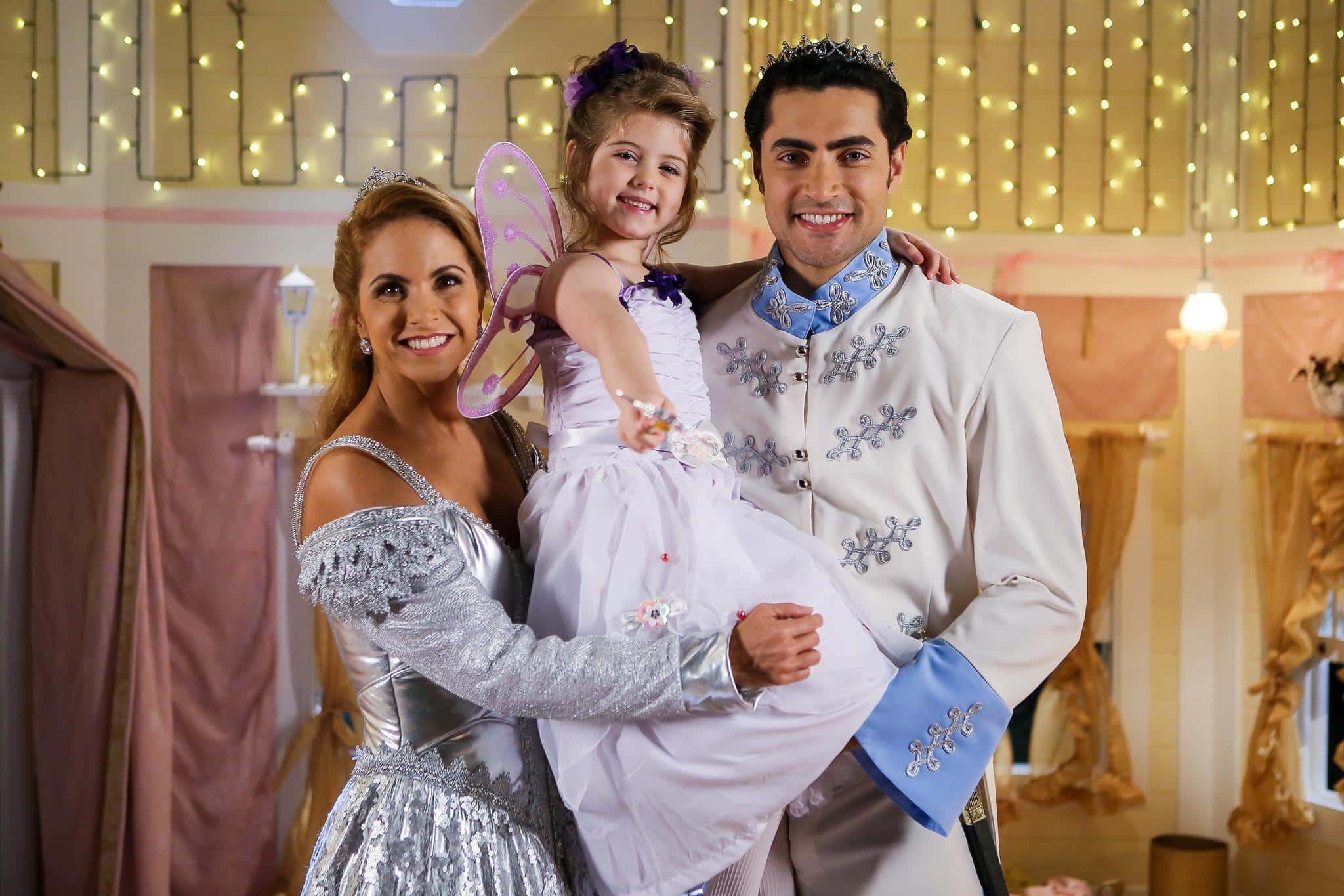 Novela Carinha de Anjo é um verdadeiro sucesso no SBT (Crédito das Imagens: Bruno Correa/SBT)