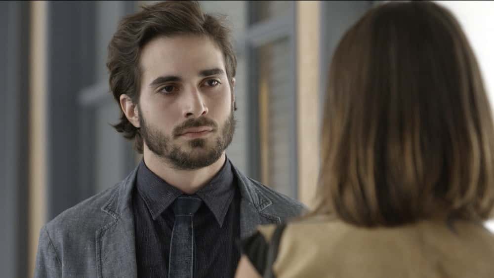 Ruy (Fiuk) e Cibele (Bruna Linzmeyer) em cena de "A Força do Querer" (Foto: Divulgação/Globo)