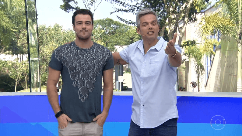 Joaquim Lopes e Otaviano Costa no comando do "Vídeo Show" (Foto: Reprodução/Globo)