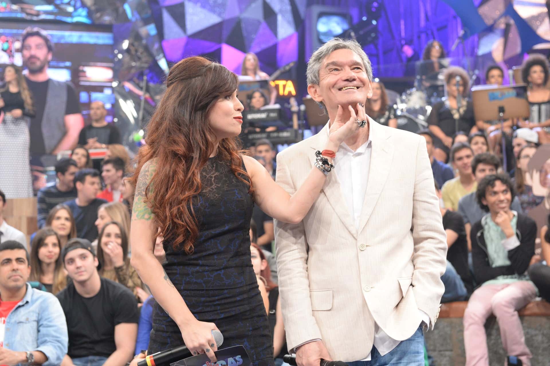 PItty e Serginho Groisman em edição do Altas Horas (Foto: Divulgação/Globo)