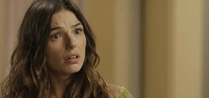 Ritinha vai ameaçar Ruy na novela "A Força do Querer". (Foto: Reprodução/Globo)