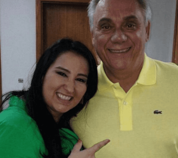 Fabíola Gadelha e o jornalista Marcelo Rezende. (Foto: Reprodução/Instagram)