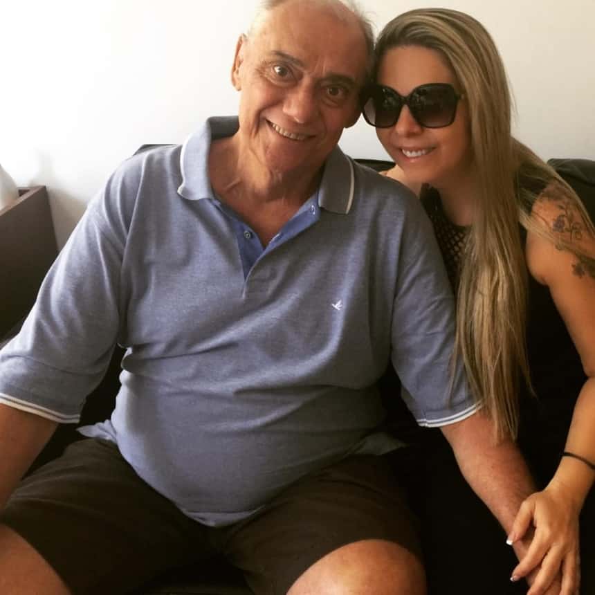 Marcelo Rezende ao lado da namorada (Foto: Reprodução)