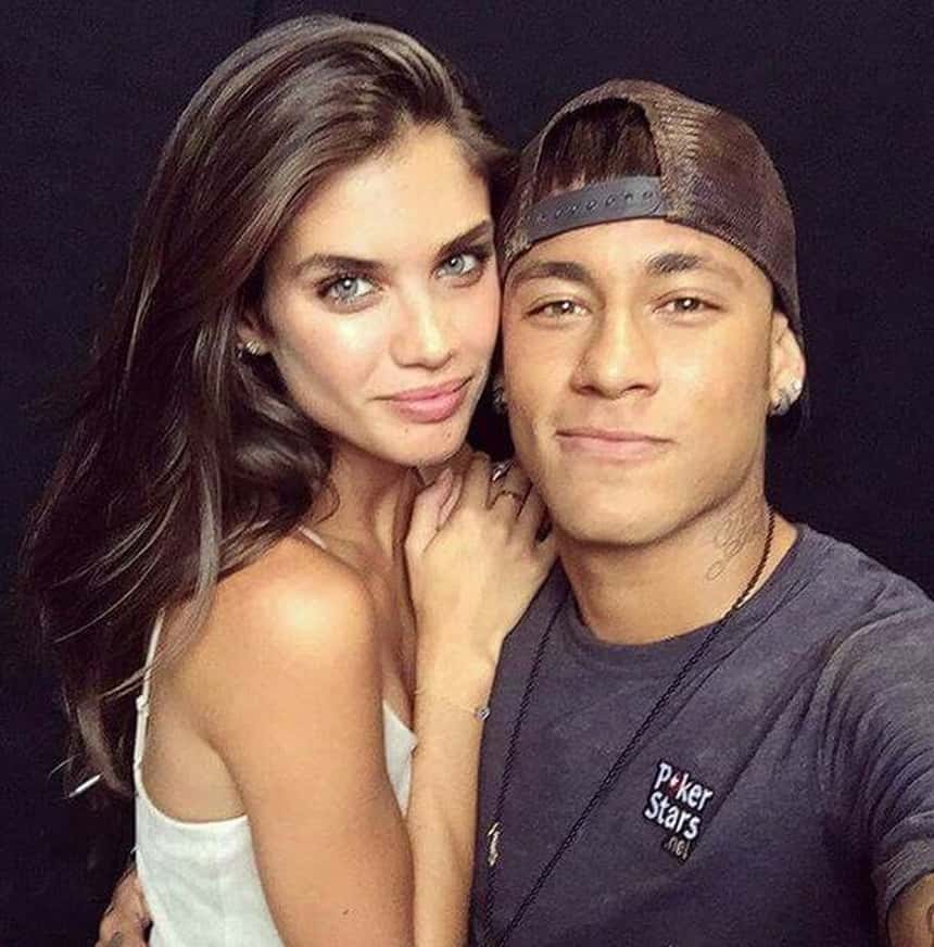 Neymar e modelo (Foto: Reprodução)