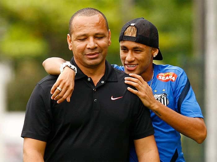 Neymar e o pai (Foto: Divulgação)