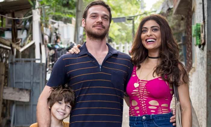 Dedé (João Bravo), Rubinho (Emílio Dantas) e Bibi (Juliana Paes) em A Força do Querer (Foto: Globo/Marilia Cabral)