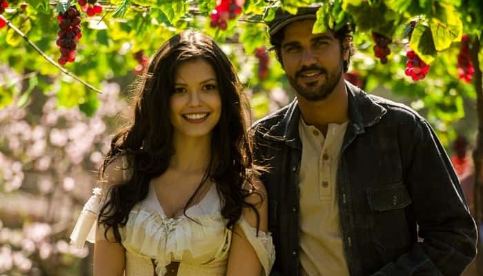 Maria Vitória (Vitória Strada) e Inácio (Bruno Cabrerizo) em "Tempo de Amar" (Foto: Globo/João Miguel Júnior)