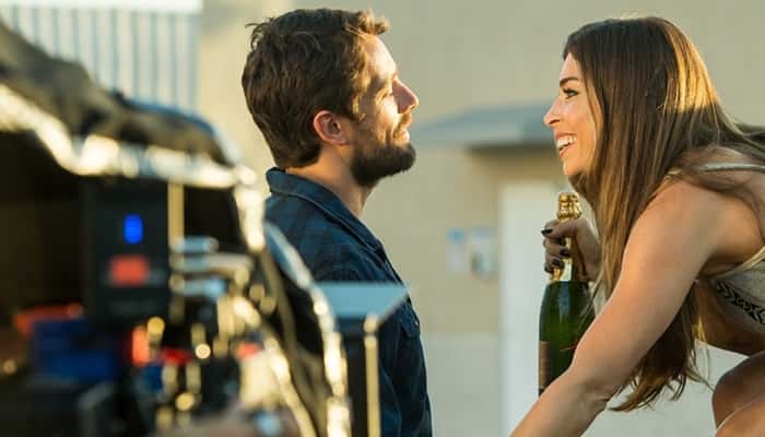 Renato (Rafael Cardoso) e Lívia (Grazi Massafera) em "O Outro Lado do Paraíso" (Foto: Globo/Raquel Cunha)