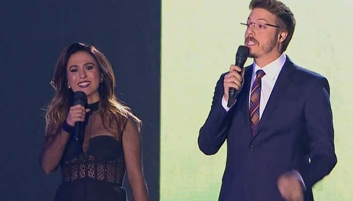 Tatá Werneck e Fábio Porchat no "Prêmio Multishow" 2017 (Foto: Reprodução/Multishow)