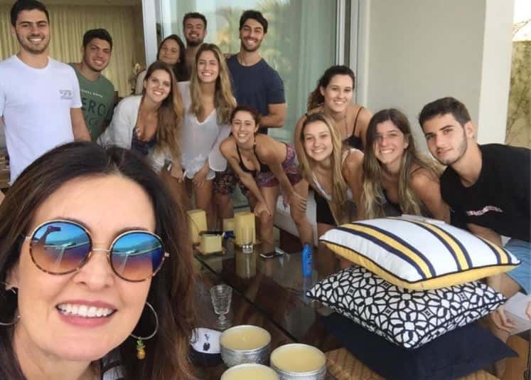 A apresentadora Fátima Bernardes ganhou uma surpresa após voltar das férias (Foto: Reprodução/Instagram)