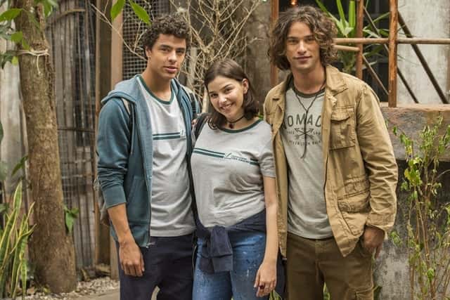 Tato (Matheus Abreu), Keyla (Gabriela Medvedovski) e Deco (Pablo Morais) (Foto: Globo/Cesar Alves)