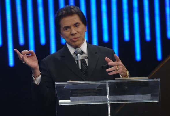 Silvio Santos comanda o "Jogo dos Pontinhos" (Foto: Divulgação)