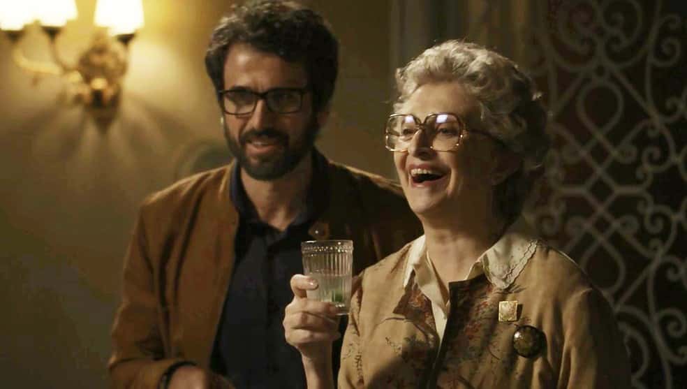 Mãe e Filho na novela "O Outro Lado do Paraíso" (Foto: Reprodução/Globo)