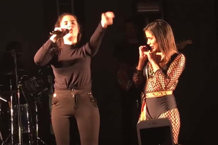 Anitta é trollada por fã. (Foto: Reprodução)