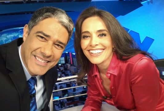 Carla Vilhena com William Bonner no Jornal Nacional (Foto: Reprodução)