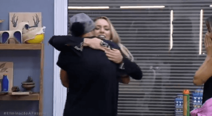 ficou