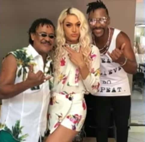 Pabllo Vittar e os vocalistas do Tchan. (Foto: Reprodução)