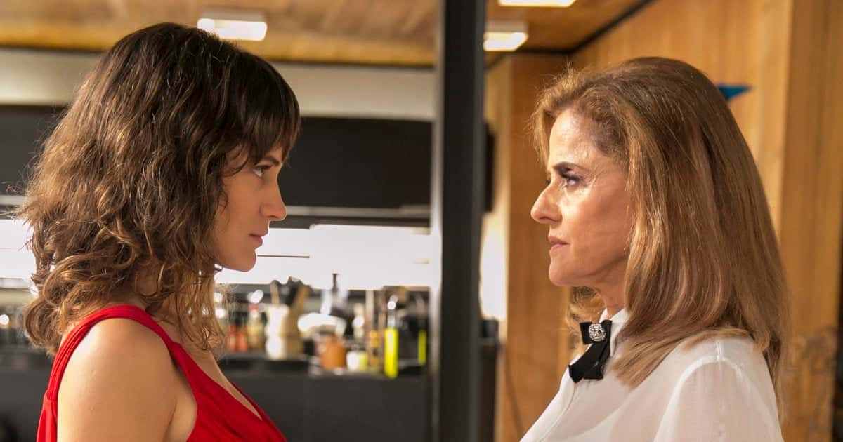 Marieta Severo bate boca com Bianca Bin nos bastidores de O Outro Lado do Paraíso. (Foto: Montagem/TV Foco)