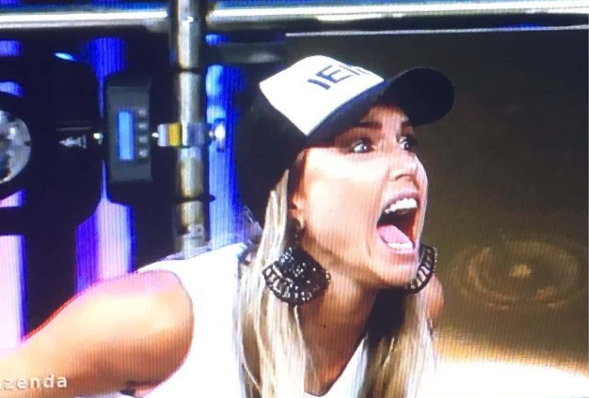 Flávia Viana foi a grande campeão da Fazenda (Foto reprodução)