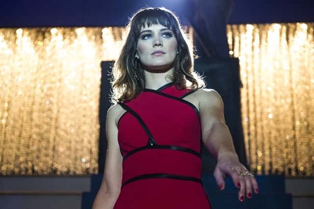 Clara (Bianca Bin) no retorno à Palmas em O Outro Lado do Paraíso (Foto: Globo/Raquel Cunha)