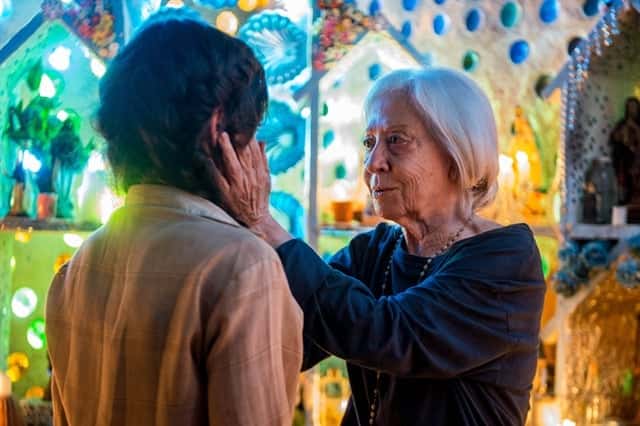 Fernanda Montenegro (Mercedes) e Bianca Bin (Clara) em O Outro Lado do Paraíso (Foto: Globo/Raquel Cunha)
