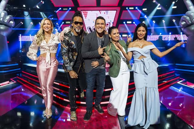 Claudia Leitte, Carlinhos Brown, André Marques e Simone & Simaria no The Voice Kids (Foto: Globo/João Miguel Júnior)