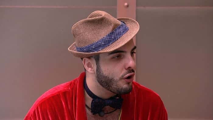 Mahmoud durante conversa no BBB18 (Foto: Reprodução/Globo)