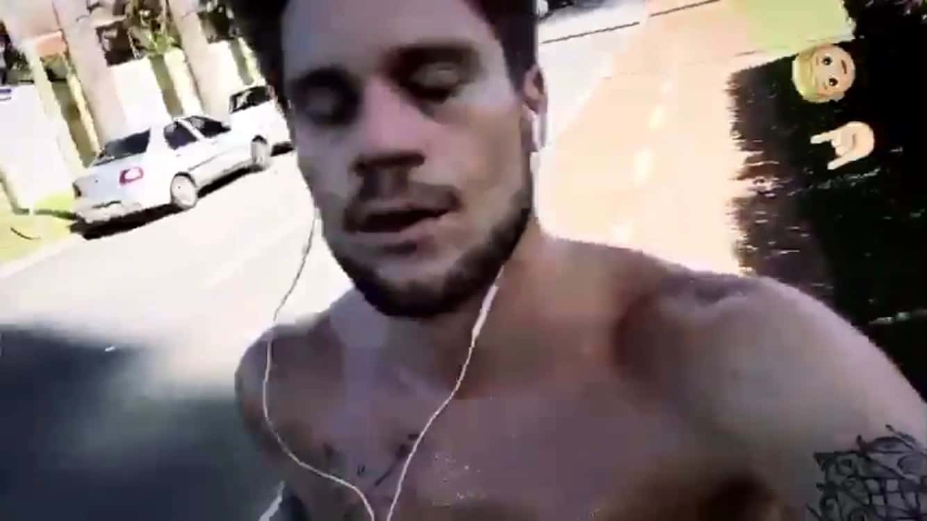 Breno em corrida na manhã de hoje (Foto: Reprodução/Instagram)