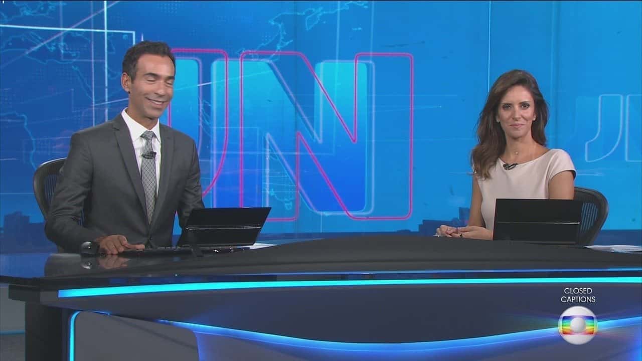 Apresentadores do Jornal Nacional (Foto: Reprodução)