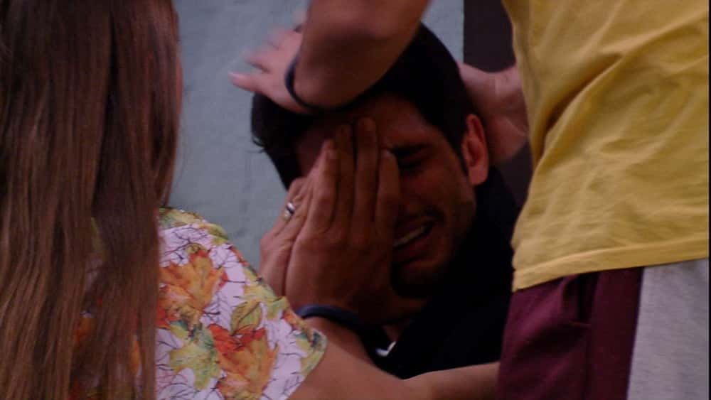 Lucas teve crise de choro após a saída de Nayara do BBB18 (Foto reprodução)