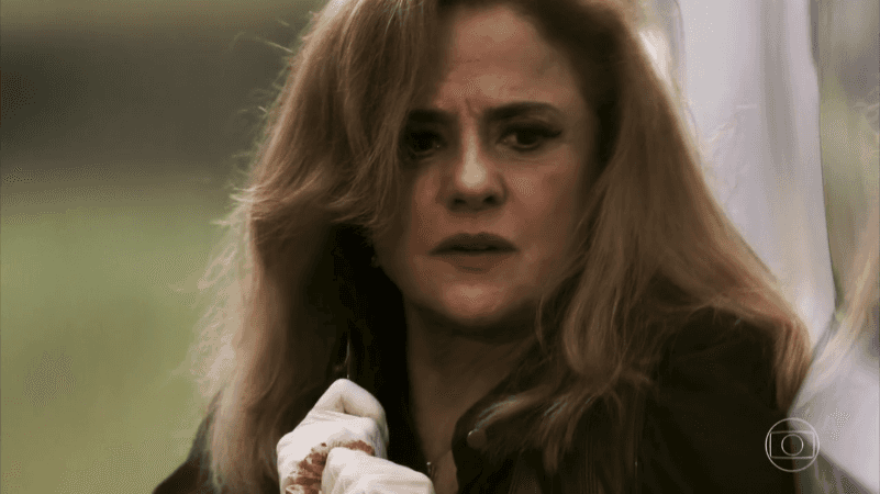 Sophia (Marieta Severo) em cena de O Outro Lado do Paraíso (Foto: Reprodução/Globo)