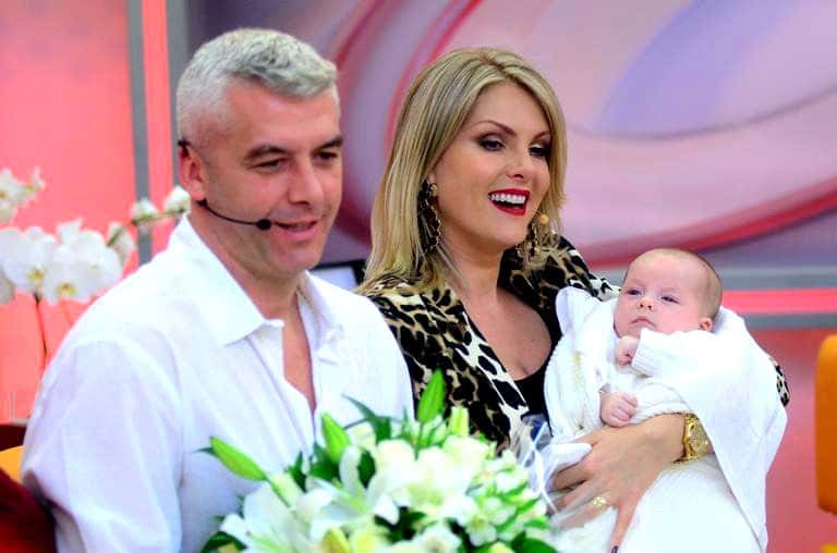 A família de Ana Hickmann (Foto: Divulgação/RecordTV)