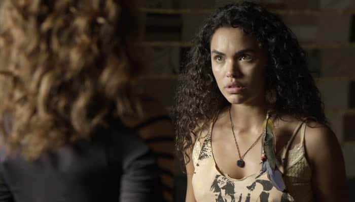 Cleo (Giovana Cordeiro) em cena de O Outro Lado do Paraíso (Foto: Divulgação/Globo)