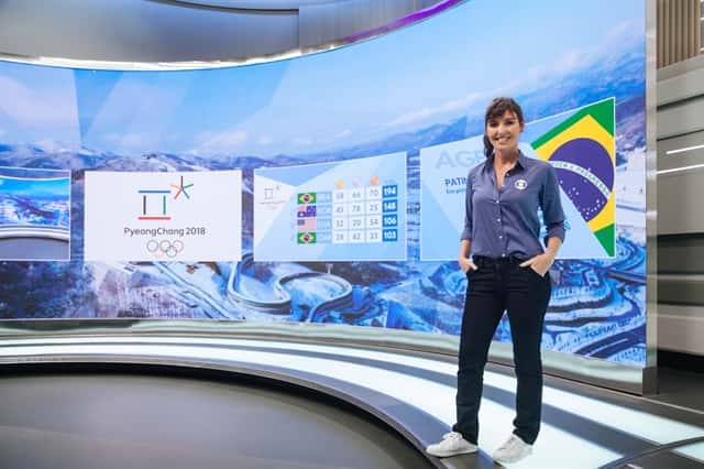 Glenda Kozlowski no novo estúdio do Esporte da Globo (Foto: Globo/ Rodrigo Castro)
