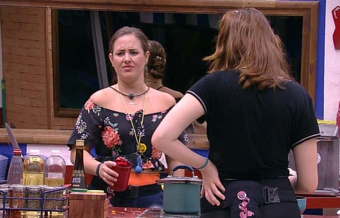 Patrícia quer fãs (Foto: Reprodução)