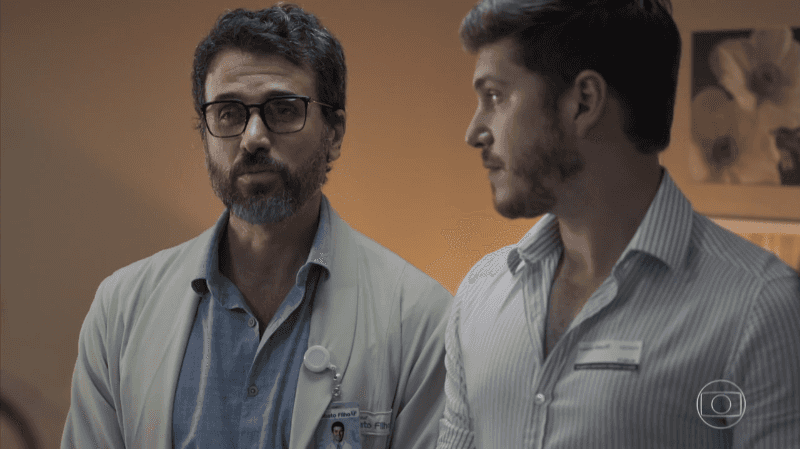 Samuel (Eriberto Leão) em cena de O Outro Lado do Paraíso (Foto: Reprodução/Globo)
