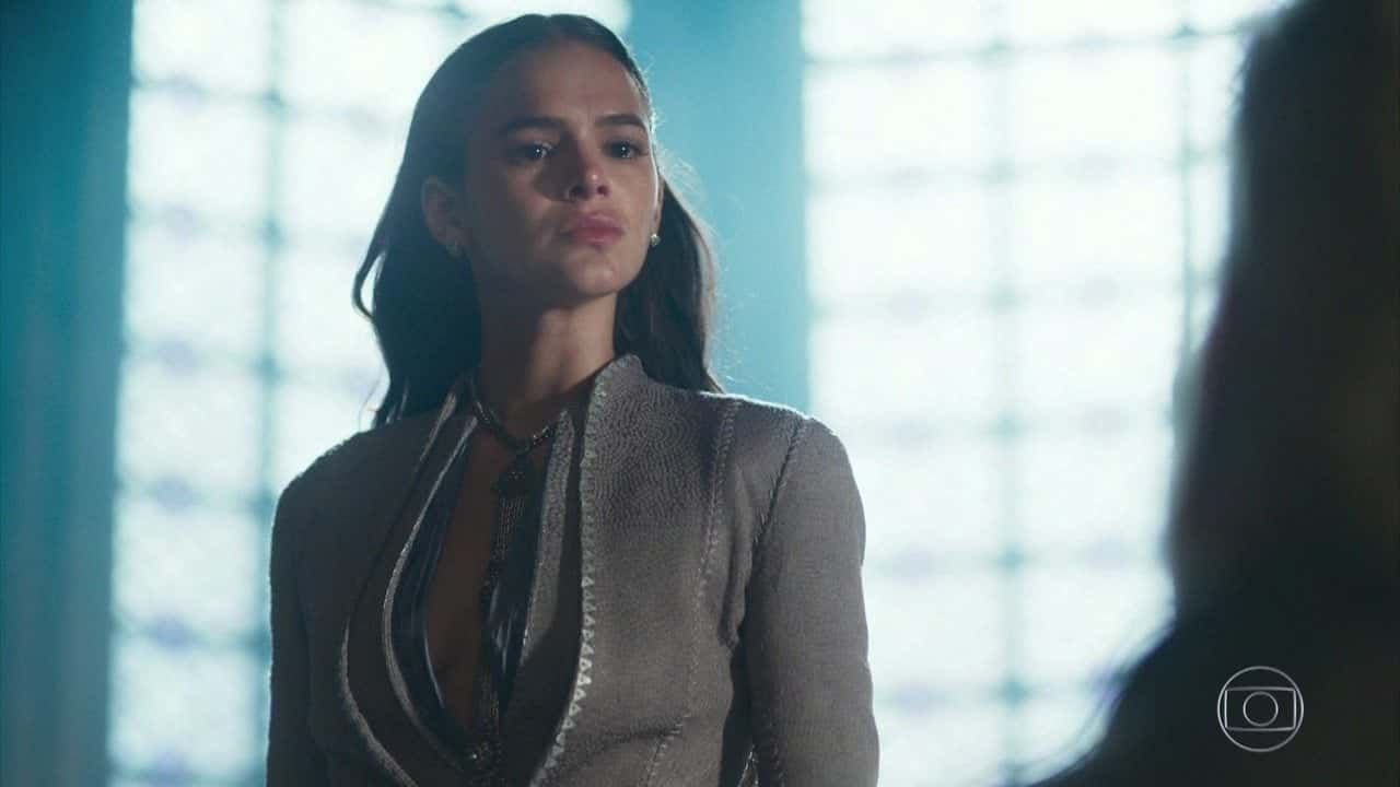 Catarina (Bruna Marquezine) em cena de Deus Salve o Rei (Foto: Reprodução/Globo)