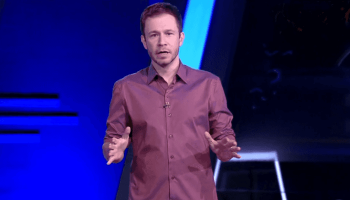 O apresentador Tiago Leifert no BBB18 (Foto: Reprodução/Globo)