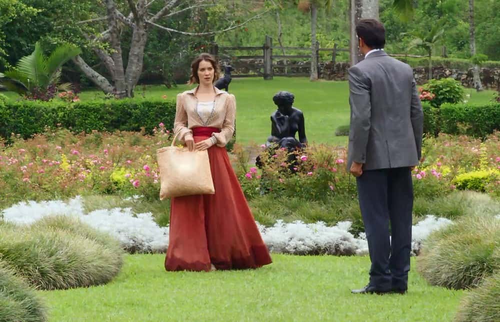 Elisabeta e Darcy discutem em Tempo de Amar.(Foto: TV Globo/Reprodução)