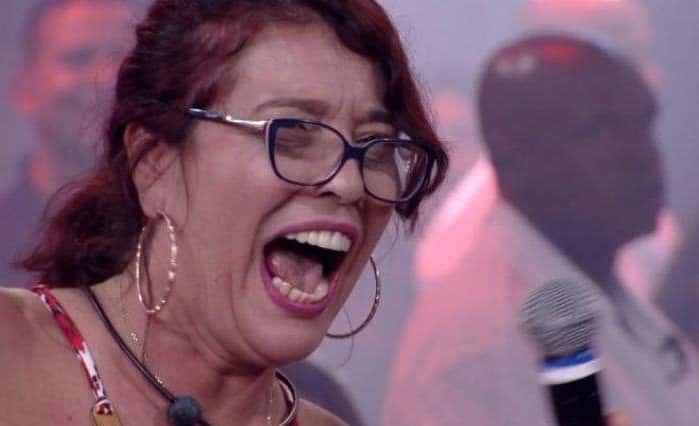 Mara revoltada (Foto: Reprodução)