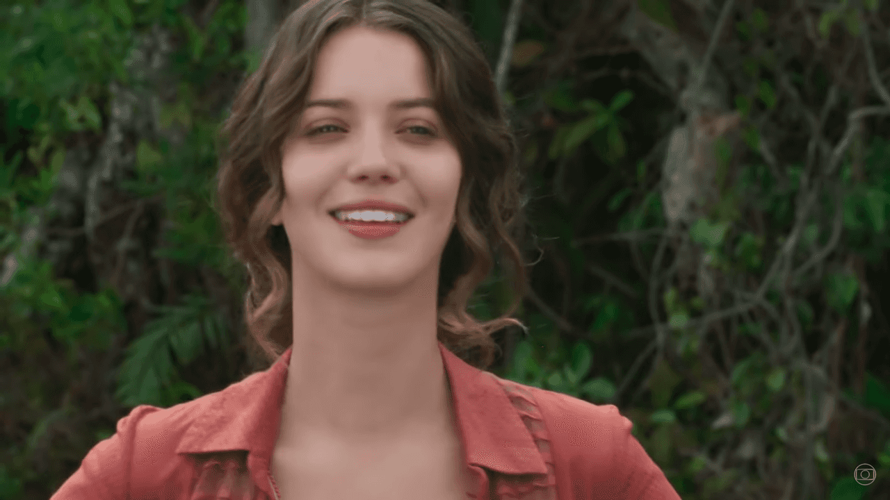 A atriz Nathália Dill em Orgulho e Paixão. (Foto: Reprodução/Globo)